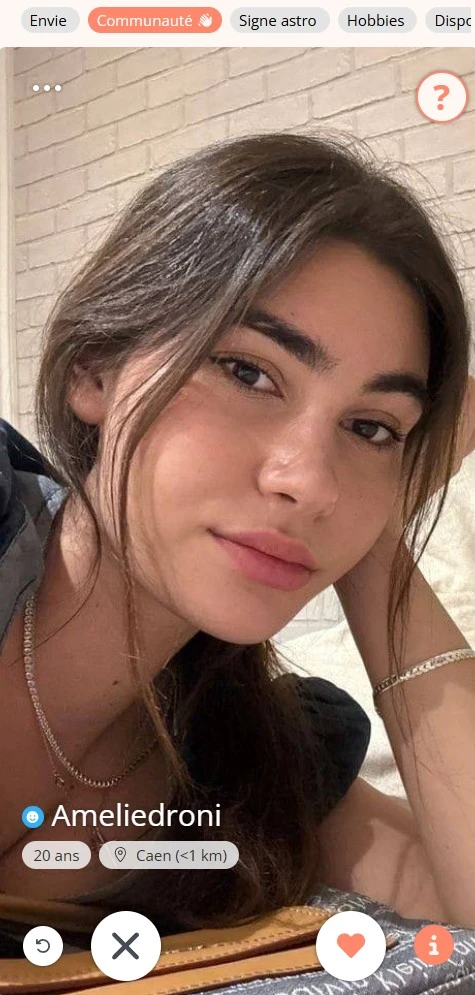 Interface de swipe sur Spiice